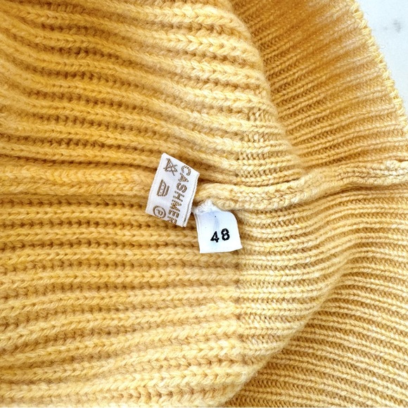 Lanvin Cashmere Knit Sweater - Picture 7 of 7